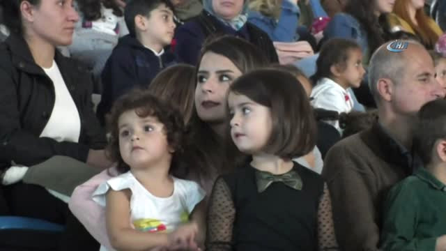 Avrasya Sirki Hakkarililerle Buluştu