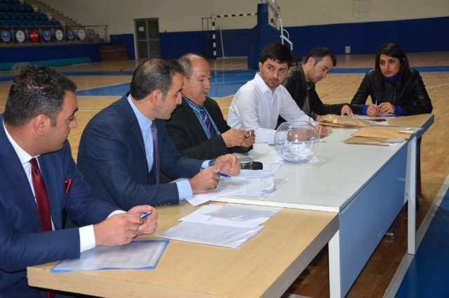 Hakkari’de Kura Çekimi