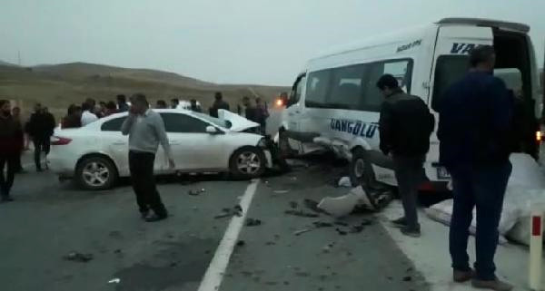Van’da 1 Kişinin Öldüğü Kazada Yaralananlardan 15’i Taburcu Edildi