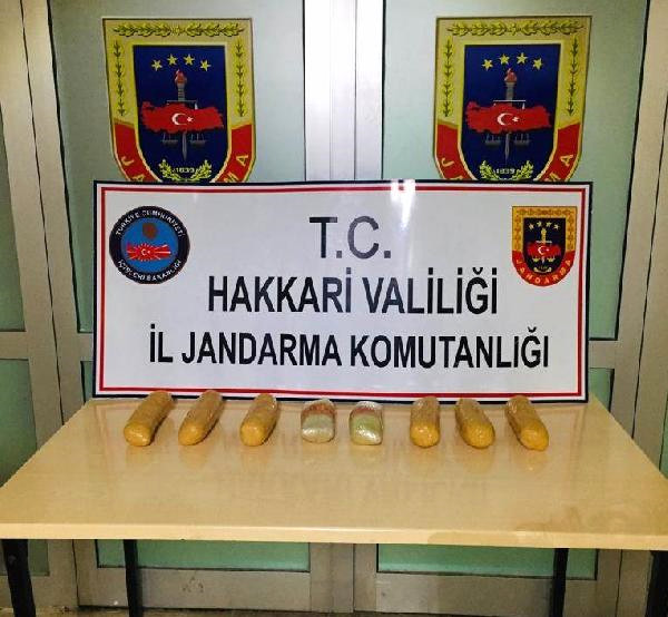 Yüksekova Kırsalında Eroin Ele Geçirildi