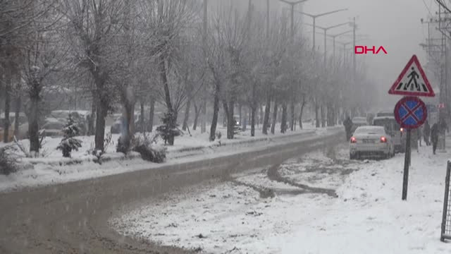 Hakkari Yüksekova’da Kar Yağışı