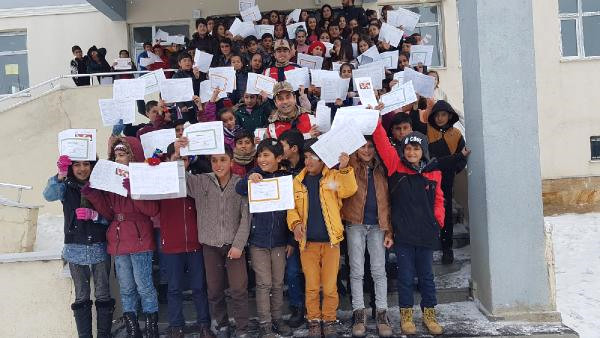 Van, Bitlis ve Hakkari’de 471 Bin 110 Öğrenci Karne Heyecanı Yaşadı