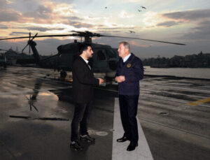 Bakan Akar TCG Anadolu’da Yeni Şafak’ın sorularını yanıtladı: Cin şişeden çıktı