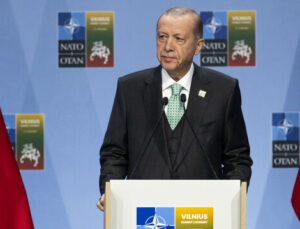 Cumhurbaşkanı Erdoğan: Müttefiklerimizden terörizmle gayrette kararlı bir duruş bekliyoruz