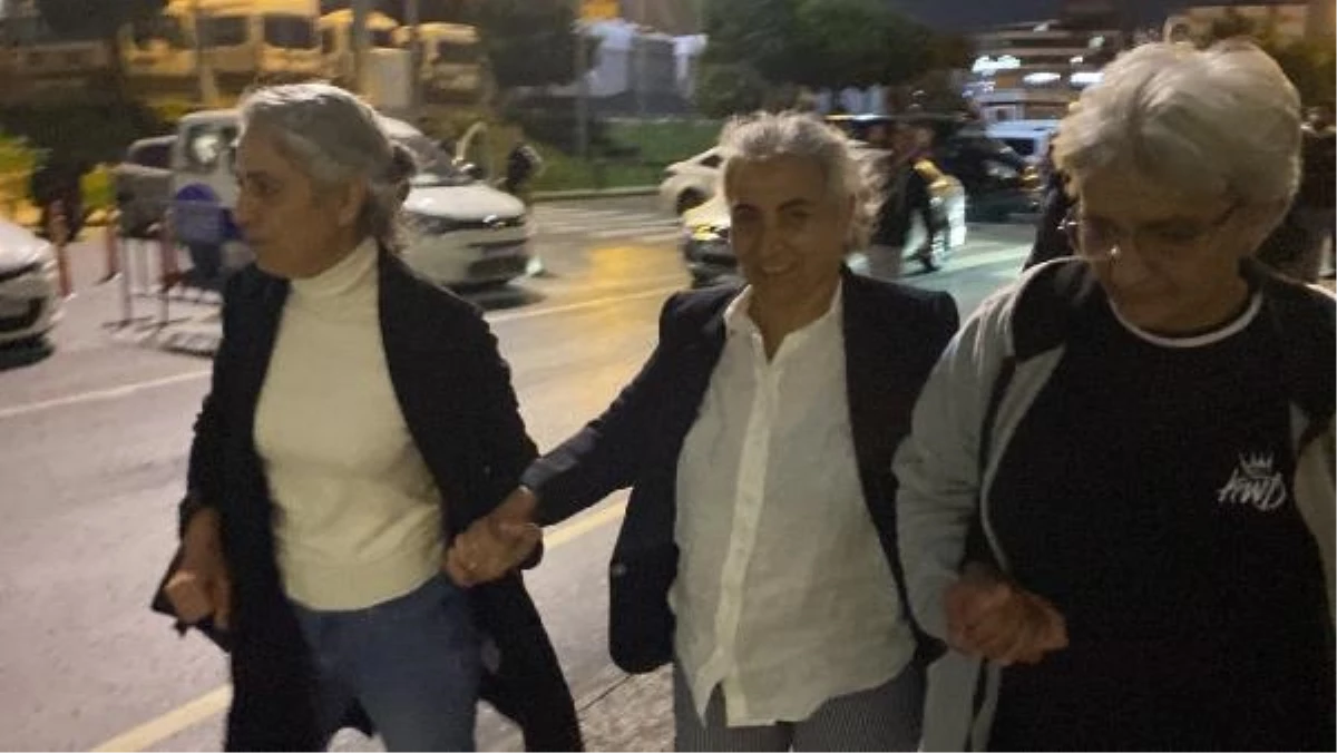 Eski Milletvekili Aysel Tuğluk Gözaltından Hür Bırakıldı