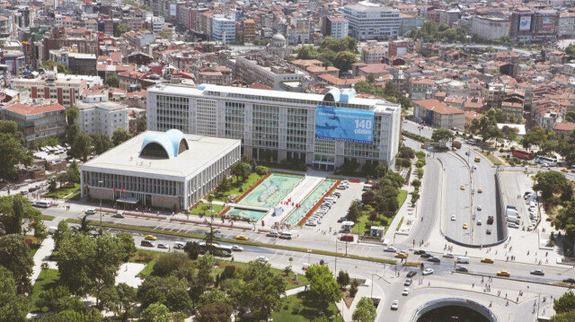 İBB’nin 30 şirketinde 471 ballı koltuk