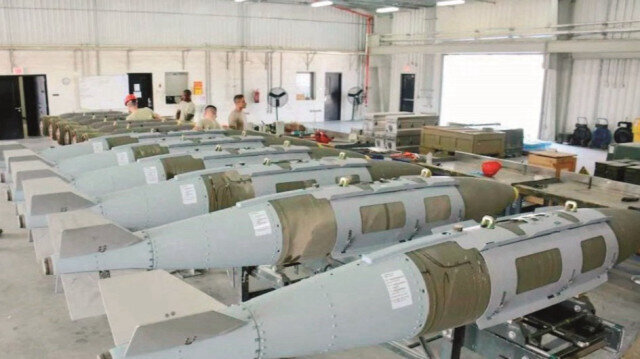 Güdümlü bombaları Lübnan’a saklıyor