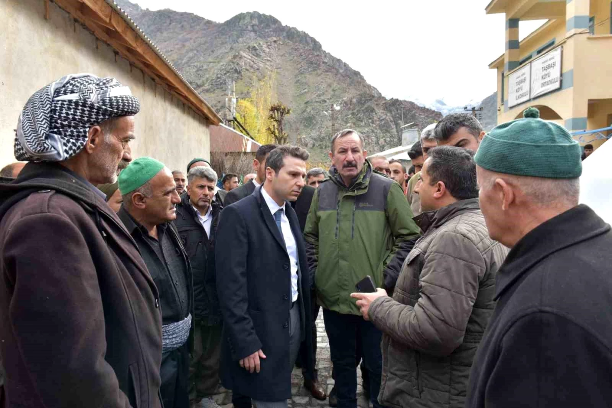 Hakkari Vali Yardımcısı Taşbaşı Köyünü Ziyaret Etti