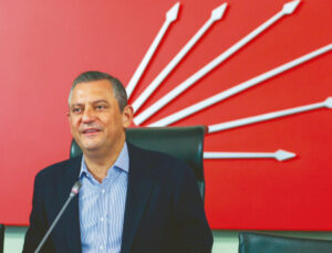 Devletçiliği morarttılar: CHP’de amblem değişikliği kararı