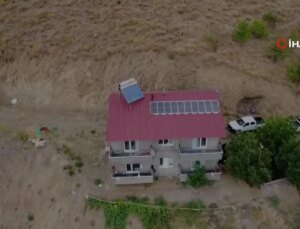 Köyde ailesiyle tek başına yaşıyor: 10 yıldır elektriğini kendisi üretiyor