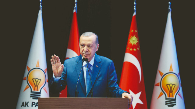 Mafya gibiler: Dijital faşizmle karşı karşıyayız