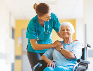 Sıhhatte yurt dışına açılıyoruz: Yaşlı sıhhati köyleri kurulacak