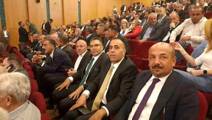 Hakkari Muhtarları Türkiye Muhtarlar Konfederasyonu Seçiminde Birinci Defa Oy Kullandı