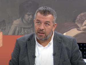 İsmail Kılıçarslan’dan Rize’deki ‘Burger King’ skandalına sert tepki: İçişleri Bakanı ve Rize Valisi neden vazifesini yapmıyor?