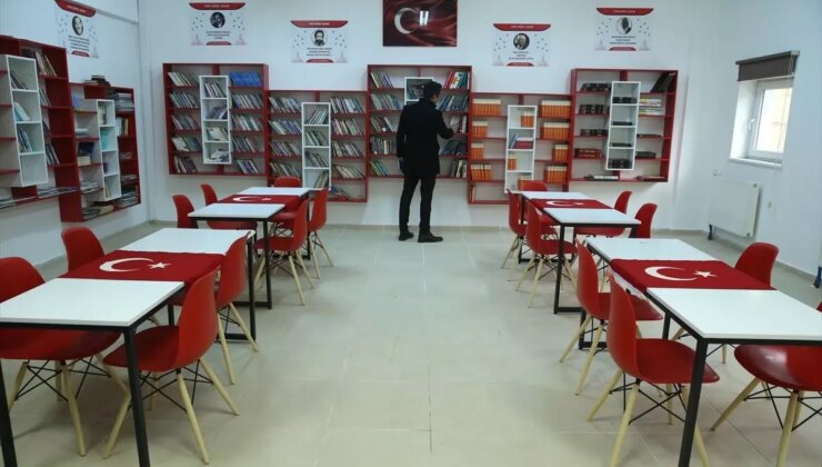 PTT Şehitleri Anısına Hakkari’de Kütüphane Açıldı