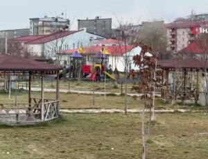 Yüksekova’da Kış Geldi, Parklar Boş Kaldı