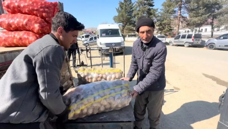 Yüksekova’da Kış Hazırlıkları Başladı: Patates ve Soğan Stokları Artıyor