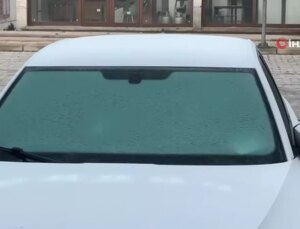 Yüksekova’da Soğuk Hava Araçları Buz Tuttu