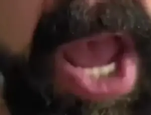 İslam’a ve Efendimize alçakça saldıran Cenk Hoca başörtüsüne de kin kusmuş