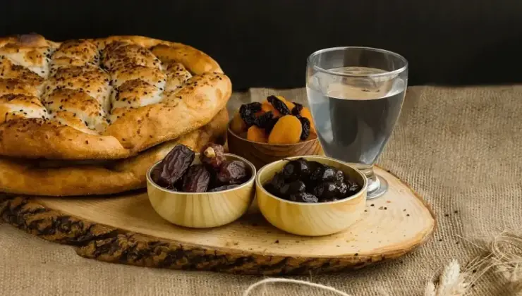 Ramazanda sıvı tüketimi nasıl olmalı? Uzman isim Ramazanda en çok yapılan kusurları açıkladı