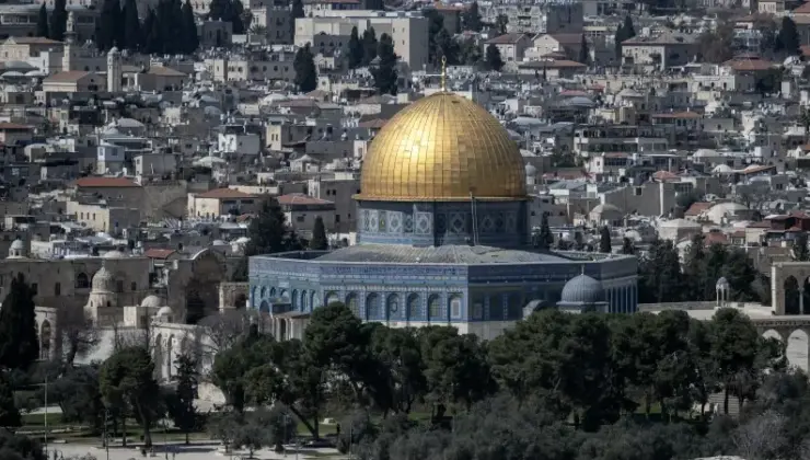 İsrail Mescid-i Aksa’da cuma namazı kılınmasına müsaade vermeyecek