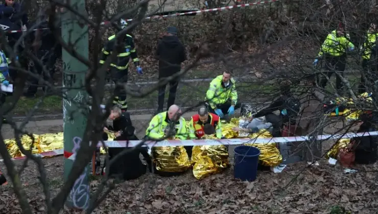 Milano’da tramvay raydan çıkarak kaza yaptı