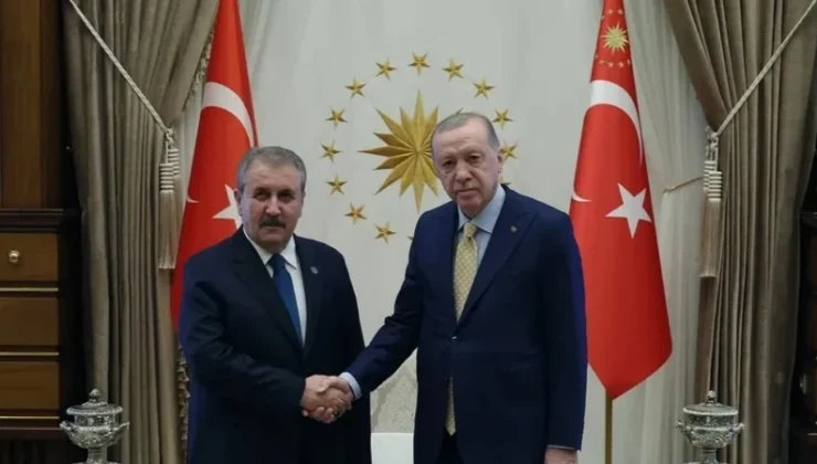 Cumhurbaşkanı Erdoğan’dan yeniden BBP Genel Başkanı seçilen Destici’ye tebrik