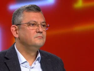 Özgür Özel’in arşivdeki “Demokrat Kılıçdaroğlu” sözleri tekrar gündemde: İbret aldığım hürmet duyduğum biri