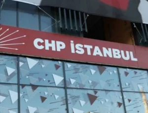 CHP’de arınma sürüyor: İstanbul’da 7 ilçe başkanı görevden alındı