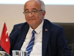 ‘CHP’de yararlı olamıyorum’ deyip 40 yıllık partisinden istifa etti