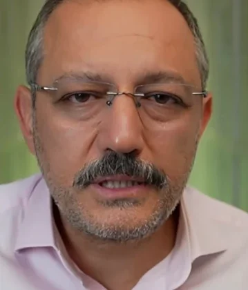 Muhalif gazeteciden Yeni Parti çıkışı: Dün Kılıçdaroğlu’nun neferleri olanlar bugün sizi kurtaracak sanıyorsunuz