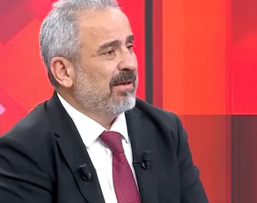 CHP’li belediyelerdeki kopuş sürüyor: Sinan Burhan ‘sürprize hazır olmak lazım’ diyerek bir büyükşehirin daha AK Parti’ye geçişinin sinyalini verdi