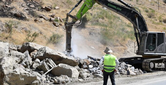 Hakkari-Van Yolu Modernize Ediliyor